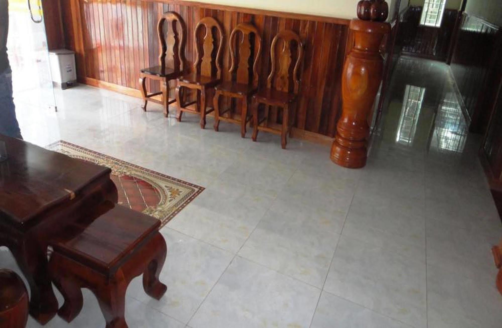 Borey Vatanac Guesthouse Kampot Eksteriør bilde